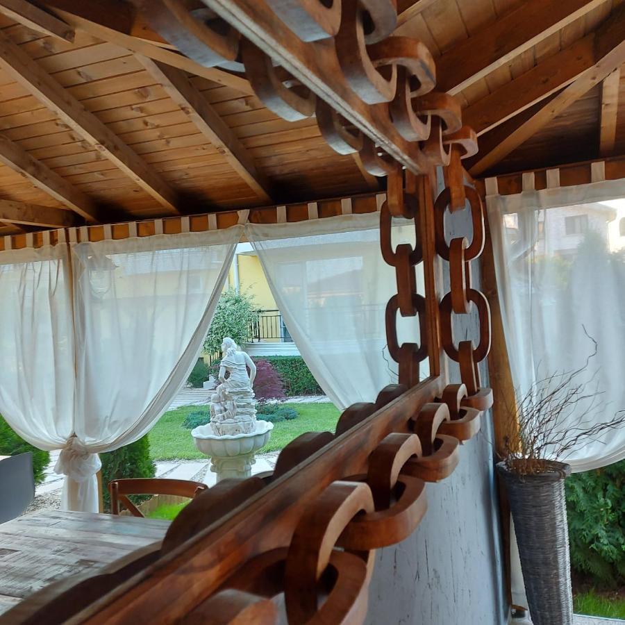 Boutique Villa Amalia Tjernomorets Exteriör bild